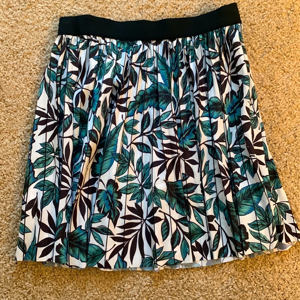 Ava Short Skirt